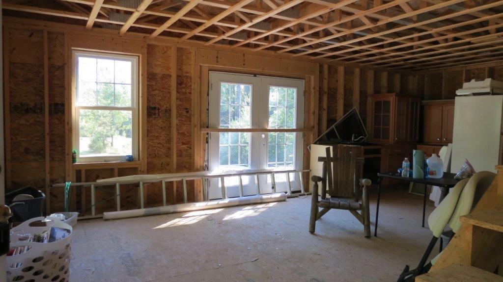 24 Pinecliffe Road Harrison, ME 04040 - Photo 2 of 32 Nice open dining and kitchen area....