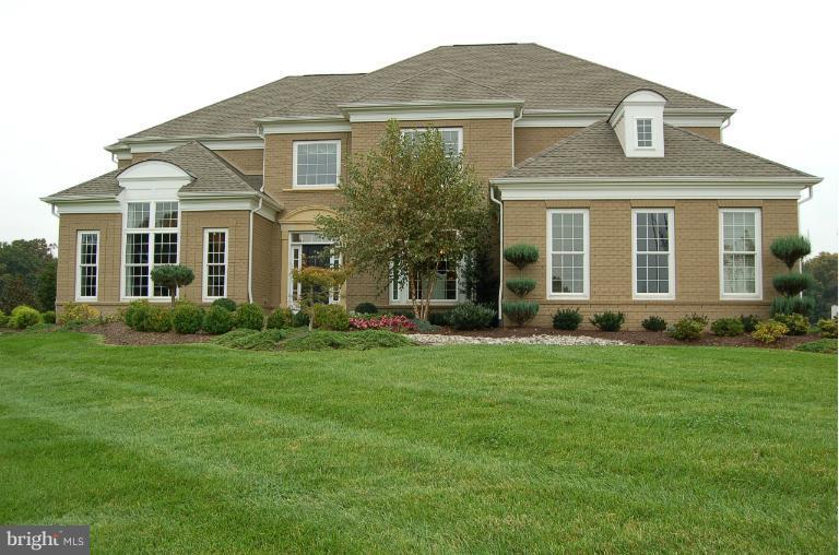 18714 Wickham Road Olney, MD 20832 - Photo 2 of 11 Exterior (Front)