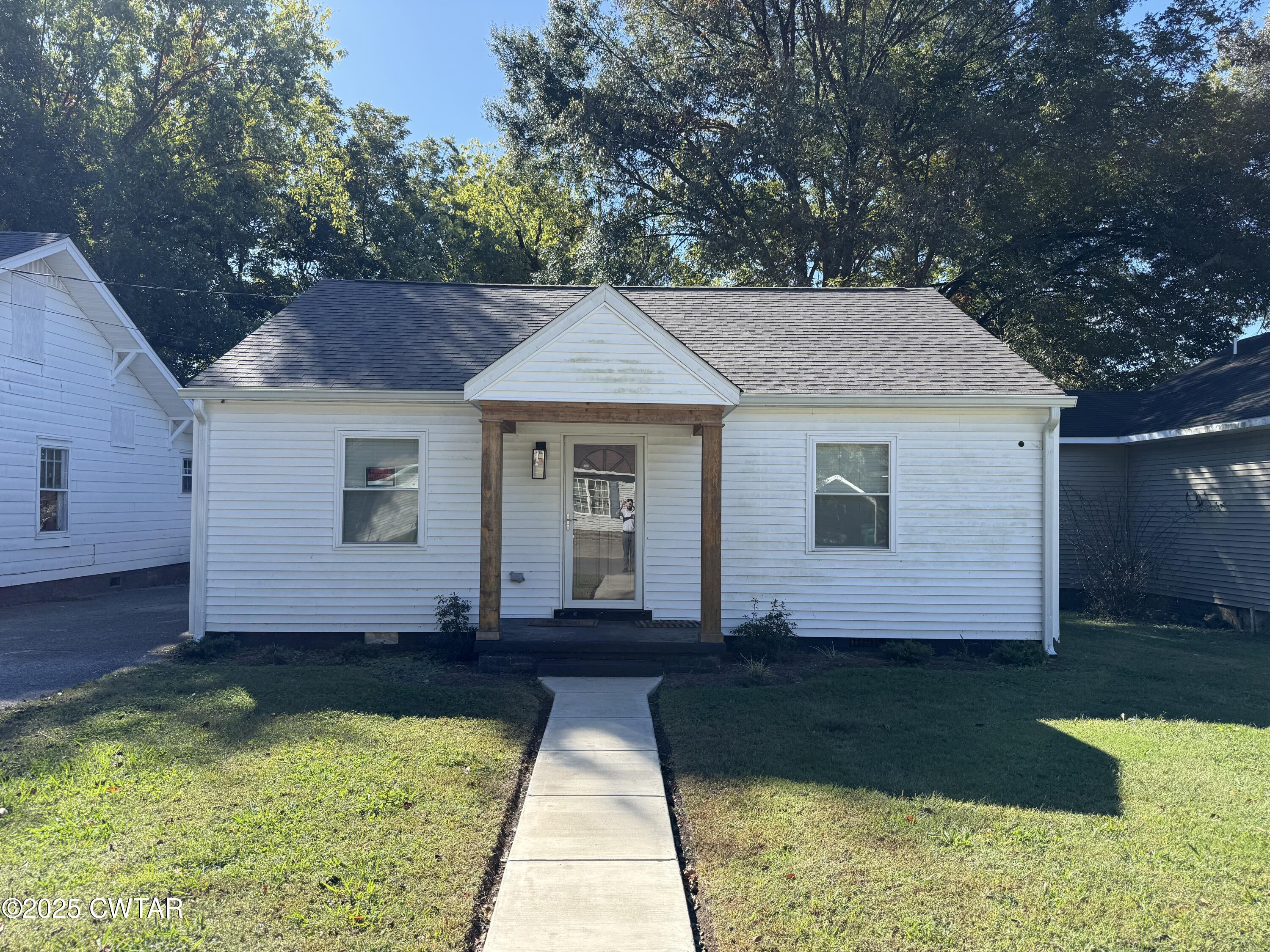 122 Campbell Street Jackson, TN 38301 - Photo 11 of 12 418 West King