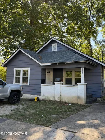 $1,945,000 | 122 Campbell Street, Jackson, TN 38301