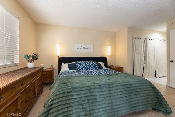 $449,900 | 2507 East 15th Street, Unit 118, Long Beach, CA 90804