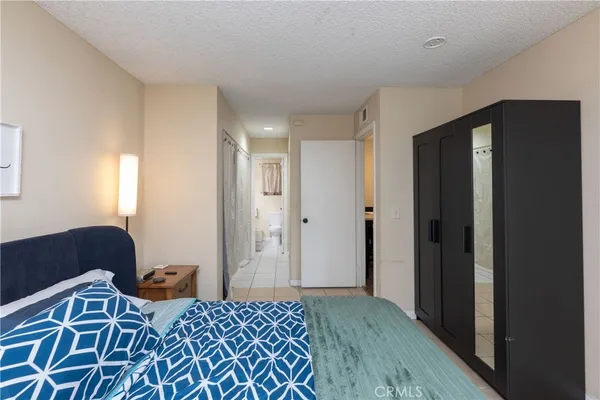 $449,900 | 2507 East 15th Street, Unit 118, Long Beach, CA 90804