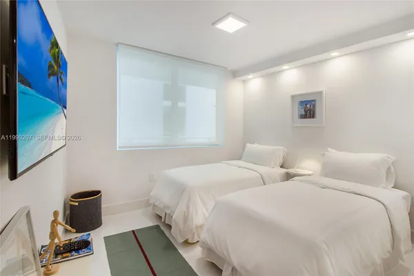 $5,500 | 6620 Indian Creek Drive, Unit 516, Miami Beach, FL 33141