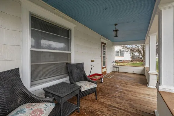 $240,000 | 403 North Wooden Avenue, Braymer, MO 64624