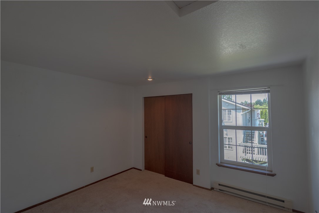 2280 Douglas Road Ferndale, WA 98248 - Photo 8 of 16 an empty room with windows
