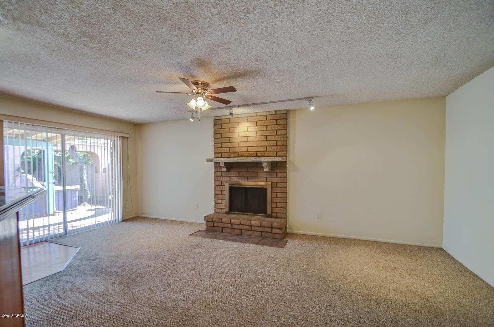 4233 West Ruth Avenue Phoenix, AZ 85051 - Photo 15 of 39 family room-4
