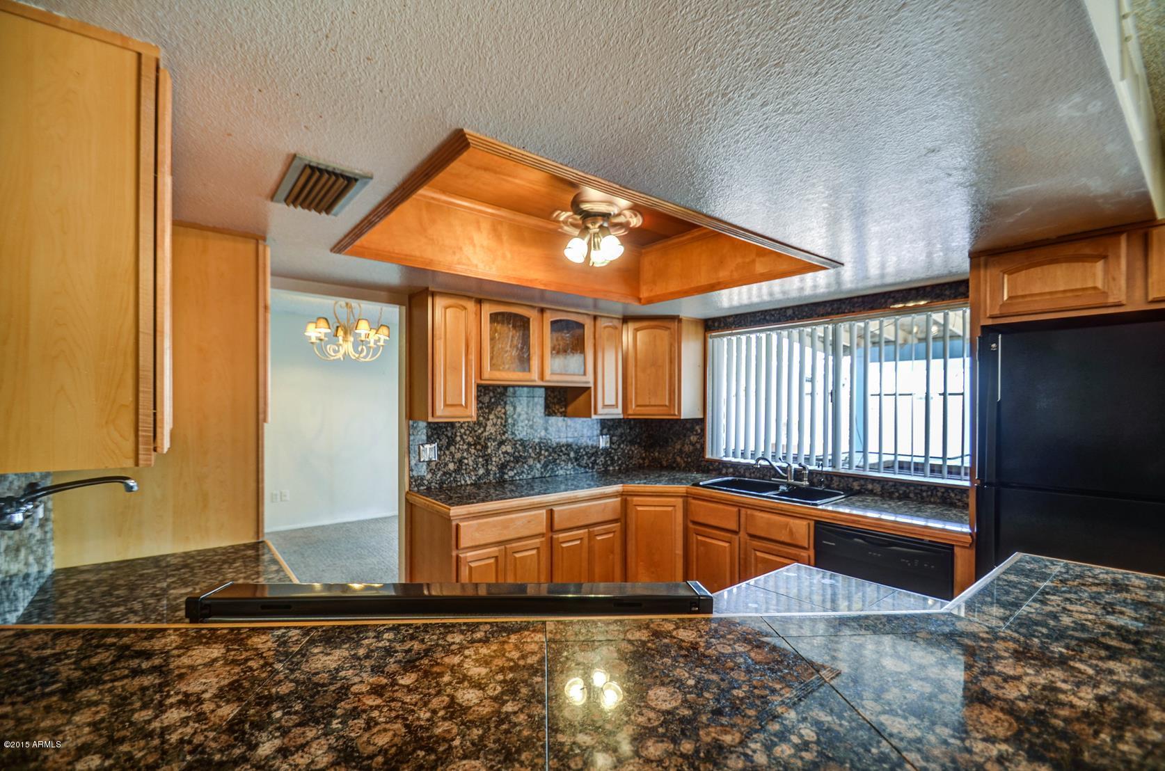 4233 West Ruth Avenue Phoenix, AZ 85051 - Photo 17 of 39 kitchen-1