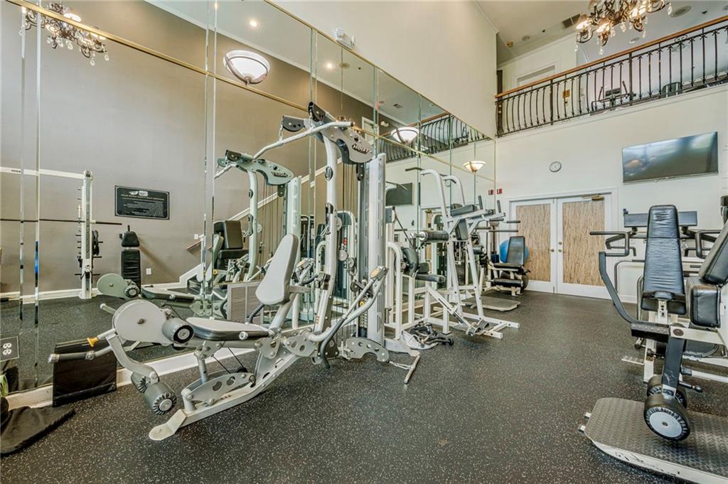3777 Peachtree Road Northeast, Unit 1632 Brookhaven, GA 30319 - Photo 30 of 43 a view of a room with gym equipment