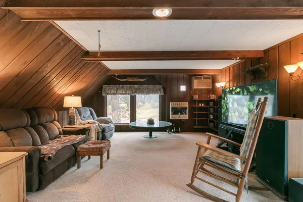 $474,500 | 9215 South 83rd Avenue, Hickory Hills, IL 60457