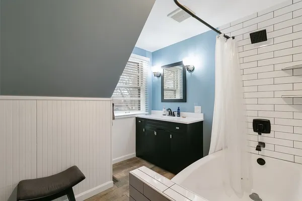 $474,500 | 9215 South 83rd Avenue, Hickory Hills, IL 60457