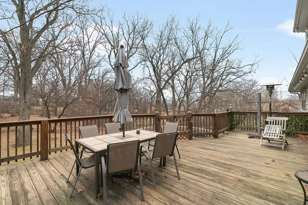 $474,500 | 9215 South 83rd Avenue, Hickory Hills, IL 60457