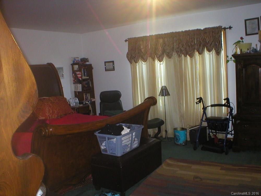 104 Dyson Road Harmony, NC 28634 - Photo 14 of 23 Gallery Image 14