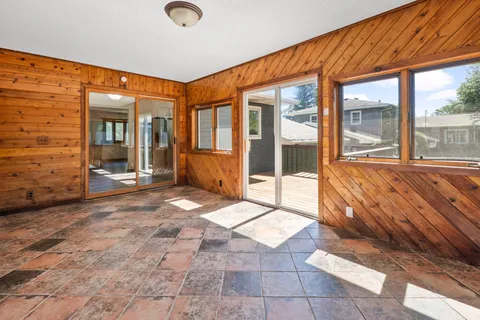 $385,000 | 2090 Carnelian Lane, Eagan, MN 55122