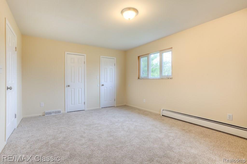 47499 Denton Road Belleville, MI 48111 - Photo 14 of 25 47499 denton (22).jpg