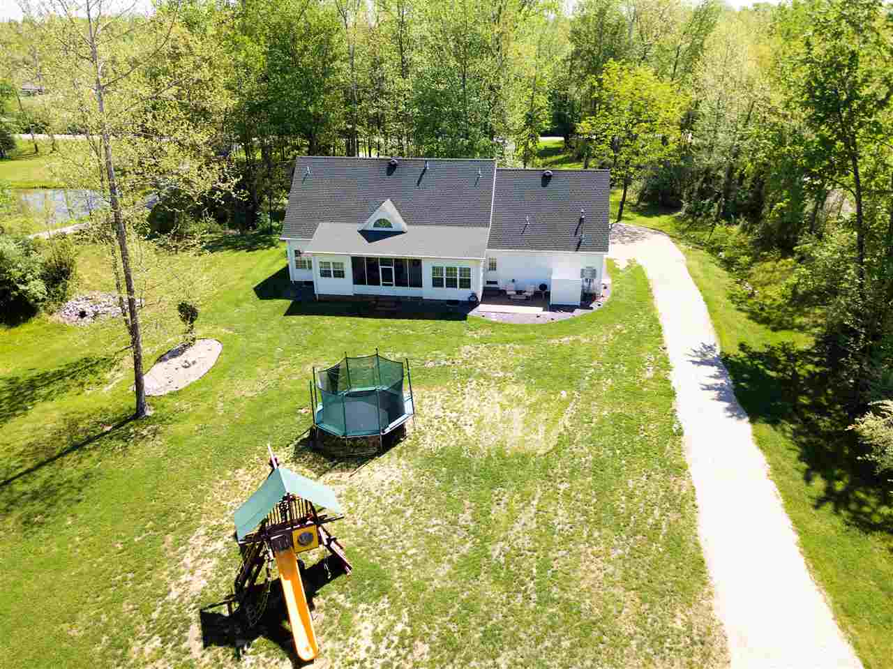 699 South Center Road Boonville, IN 47601 - Photo 34 of 36 Gallery Image 34