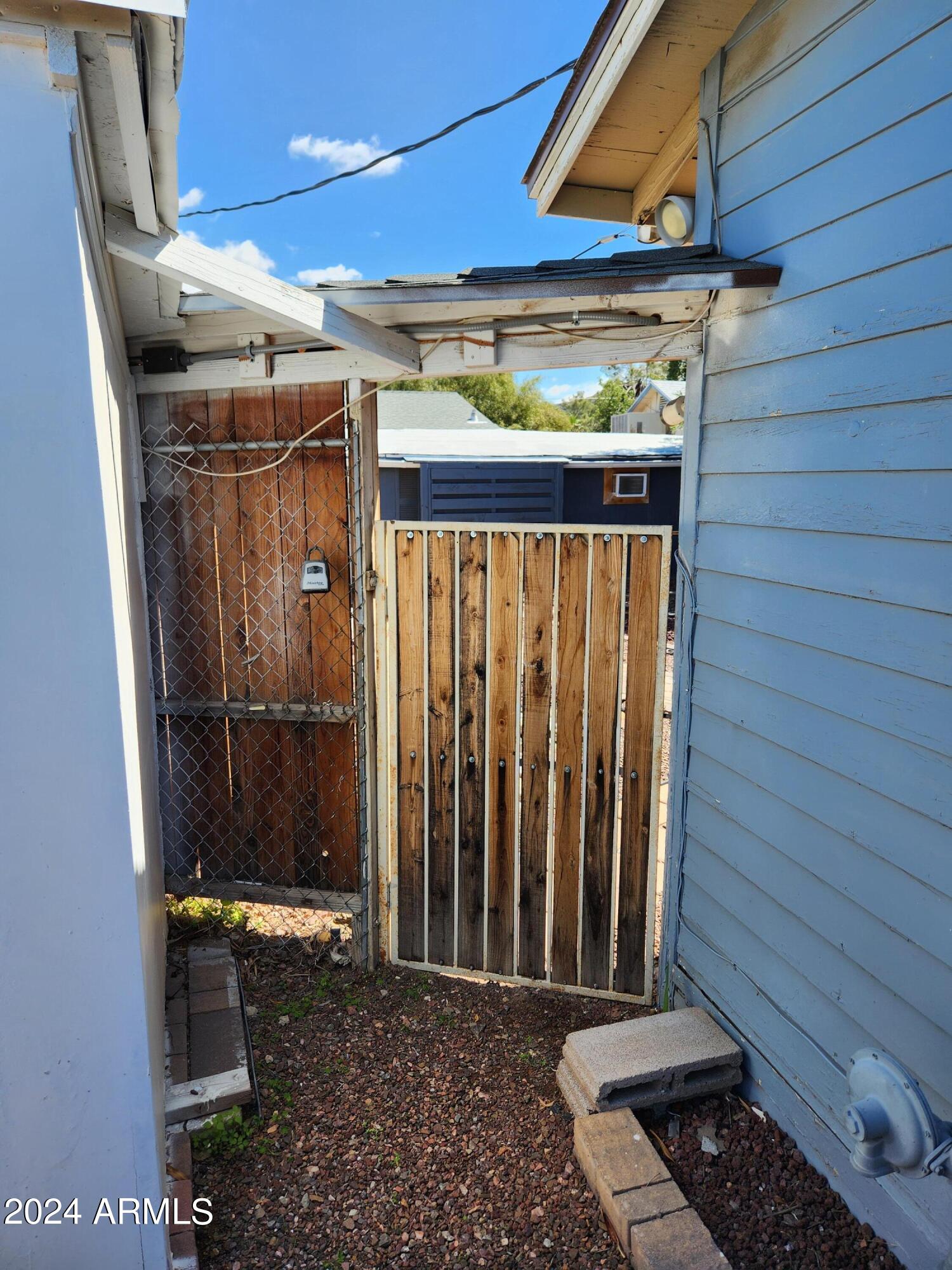 9028 North 11th Street, Unit 3 Phoenix, AZ 85020 - Photo 6 of 7