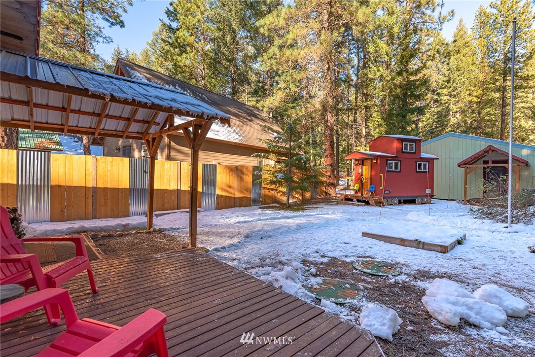 22005 Stirrup Road Leavenworth, WA 98826 - Photo 23 of 39 Gallery Image 23