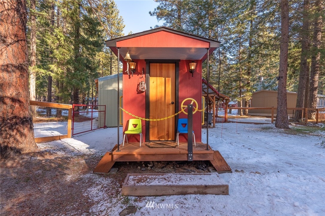 22005 Stirrup Road Leavenworth, WA 98826 - Photo 25 of 39 Gallery Image 25