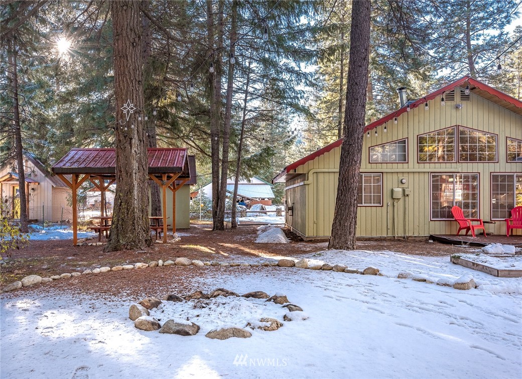 22005 Stirrup Road Leavenworth, WA 98826 - Photo 28 of 39 Gallery Image 28