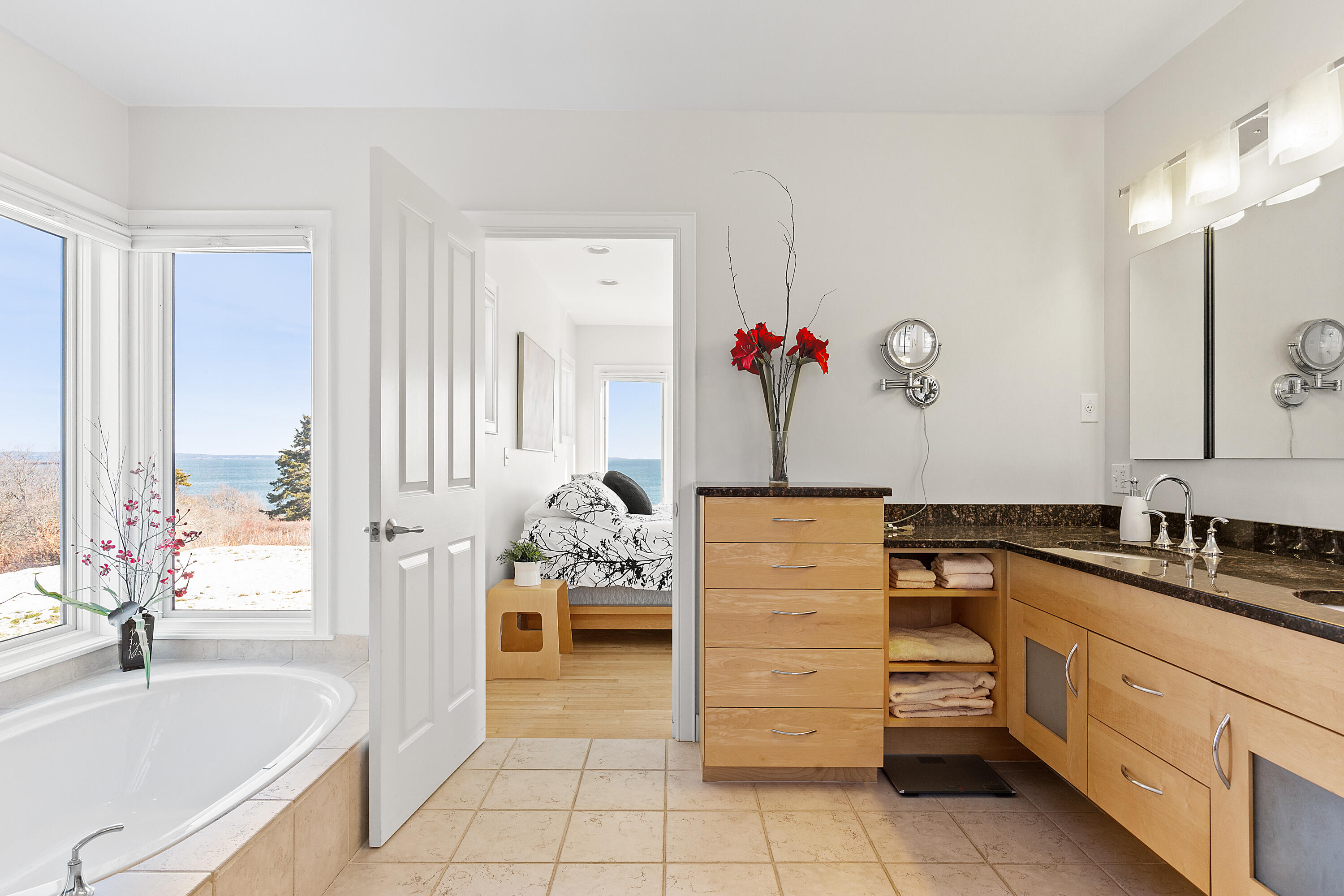 9 Hems Way Bailey Island, ME 04003 - Photo 17 of 36 16-9HemsWay-BaileyIsland-KS