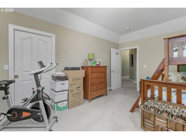 $759,000 | 6101 Southeast Parmenter Court, Milwaukie, OR 97267