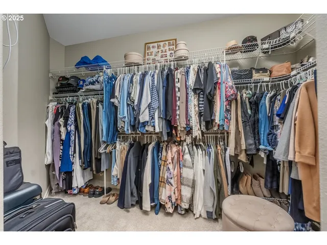 $759,000 | 6101 Southeast Parmenter Court, Milwaukie, OR 97267