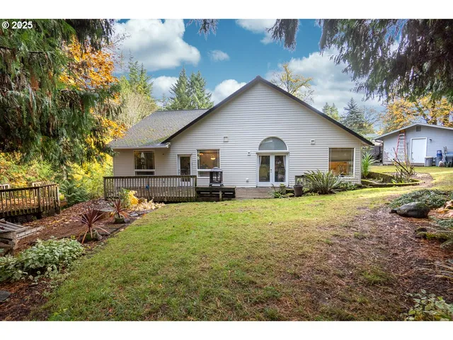 $759,000 | 6101 Southeast Parmenter Court, Milwaukie, OR 97267