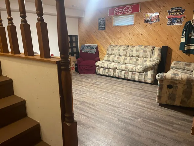 $198,000 | 741 Main Street, Tracy, MN 56175