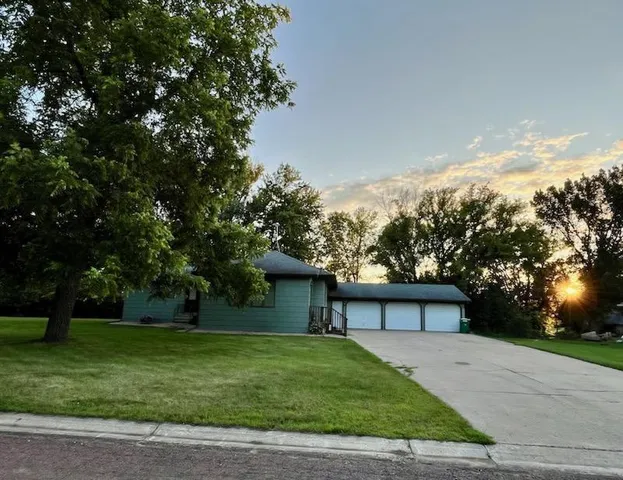 $198,000 | 741 Main Street, Tracy, MN 56175