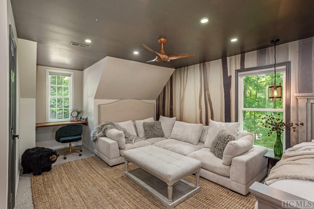 471 Deer Run Road Sapphire, NC 28774 - Photo 61 of 74 Gallery Image 61
