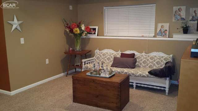 15291 Murray Road Byron, MI 48418 - Photo 18 of 24 21202948-17.JPG