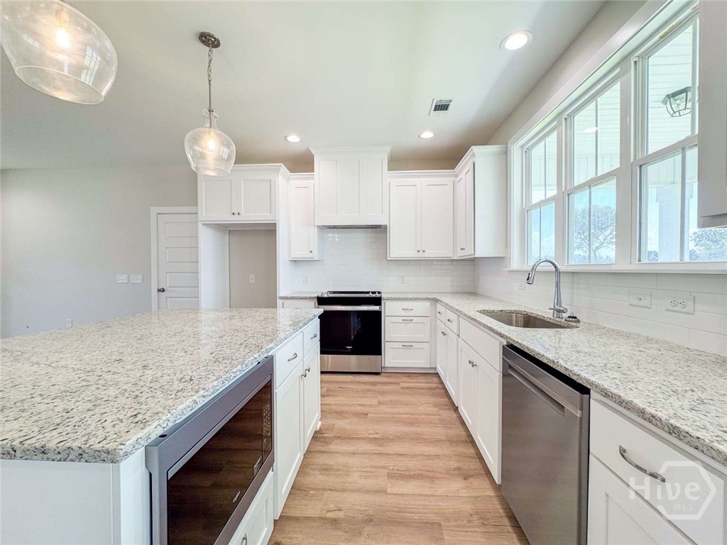 1019 Stone Court Midway, GA 31320 - Photo 7 of 22