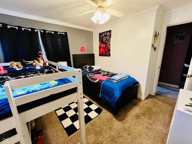 $220,000 | 129 Center Street, Williamsport, IN 47993