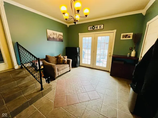 $220,000 | 129 Center Street, Williamsport, IN 47993