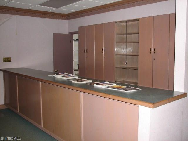 635 Liberty Road High Point, NC 27263 - Photo 17 of 27
