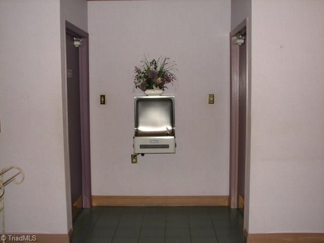 635 Liberty Road High Point, NC 27263 - Photo 18 of 27
