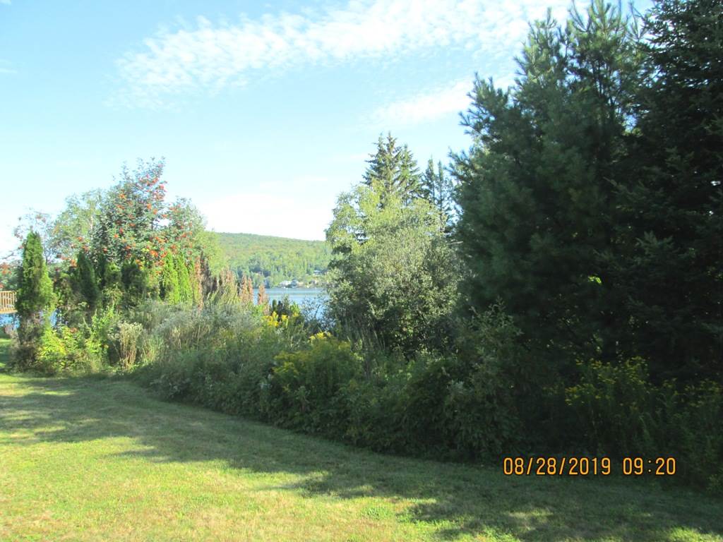 114 St Canaan Vt 05903 Canaan, VT 05903 - Photo 2 of 10