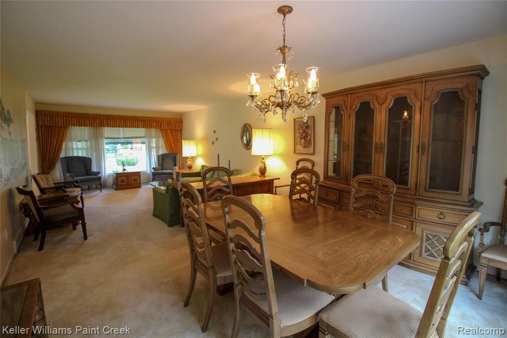 622 Bridgestone Drive Rochester Hills, MI 48309 - Photo 5 of 45