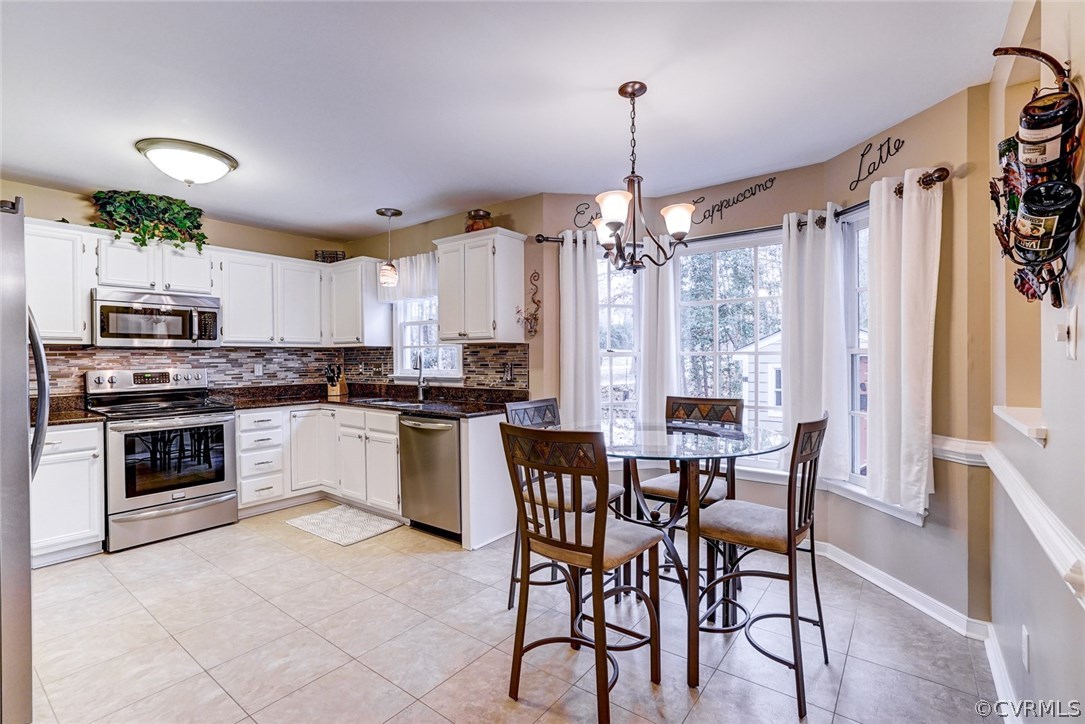 5512 Chestnut Bluff Road Midlothian, VA 23112 - Photo 7 of 34