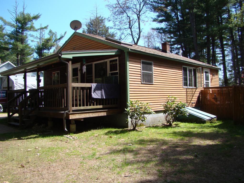 9 Great Pond Road Kingston, NH 03848 - Photo 1 of 30 Gallery Image 1