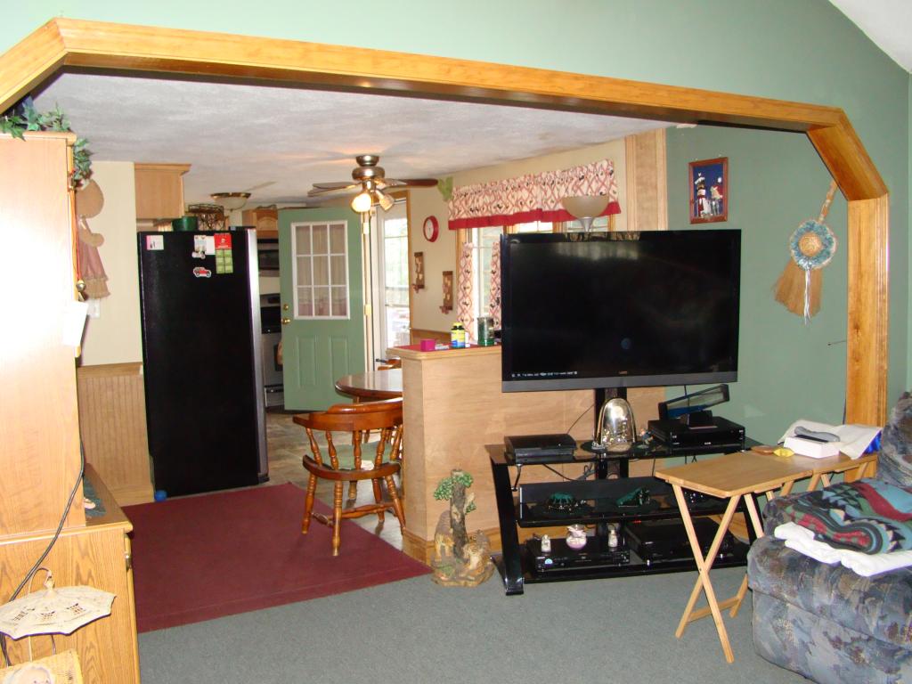 9 Great Pond Road Kingston, NH 03848 - Photo 7 of 30 Gallery Image 7