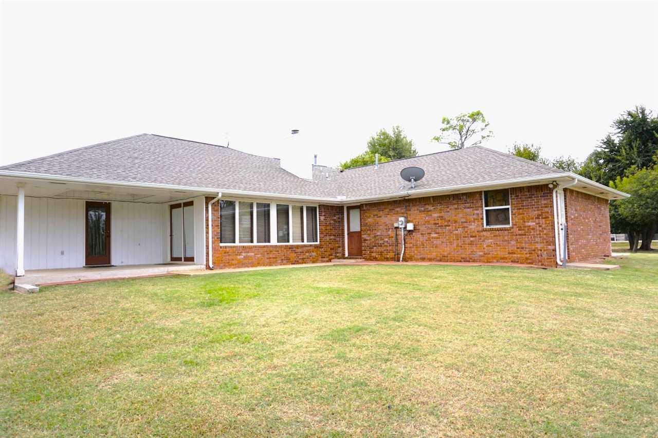 901 Locust Street Perry, OK 73077 - Photo 35 of 45 Gallery Image 35