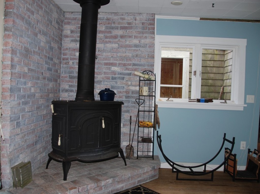 54 Crystal Spring Road Mattapoisett, MA 02739 - Photo 11 of 15 Gallery Image 11