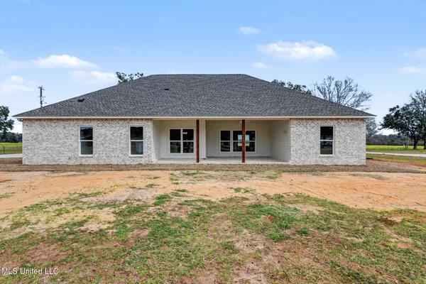 $359,000 | 337 V E Howell Road, Lucedale, MS 39452
