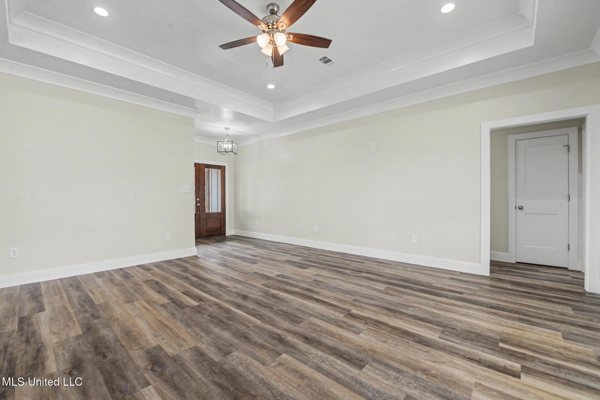 337 V E Howell Road Lucedale, MS 39452 - Photo 4 of 29 004