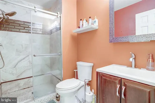 $849,900 | 6613 Elder Avenue, Springfield, VA 22150