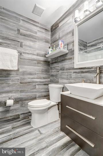 6613 Elder Avenue Springfield, VA 22150 - Photo 17 of 18