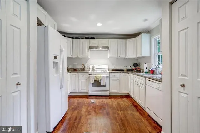 $849,900 | 6613 Elder Avenue, Springfield, VA 22150