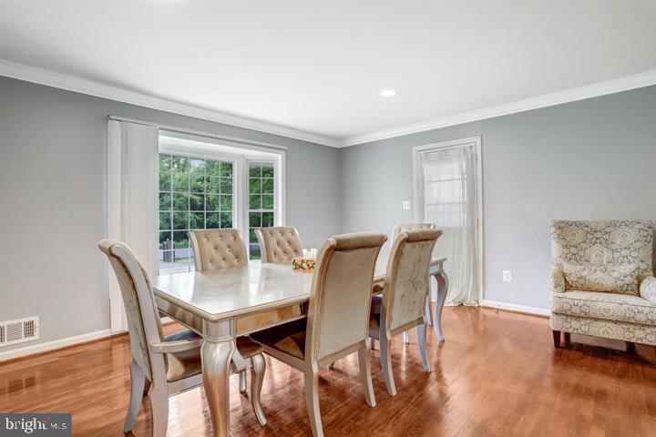 6613 Elder Avenue Springfield, VA 22150 - Photo 10 of 18