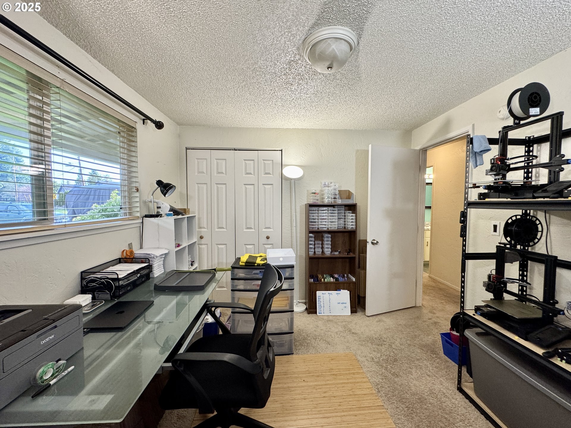 397 River Loop 2 Eugene, OR 97404 - Photo 23 of 42 a room with furniture